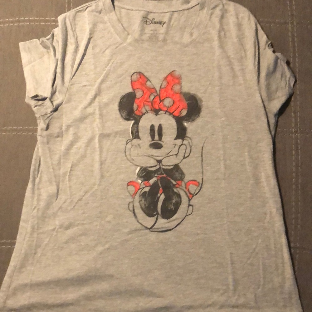 Minnie Mouse shirt